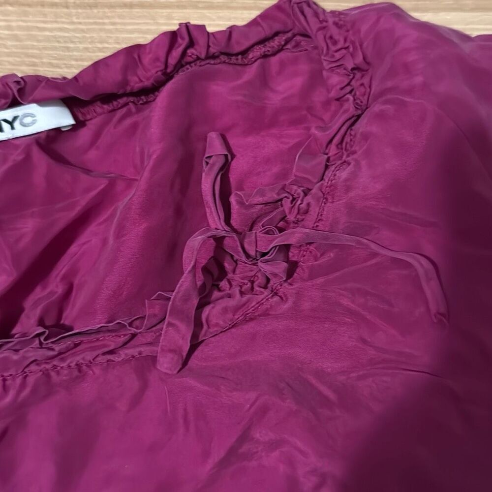 Vintage DKNY 100%‎ Silk Blouse Purple Top Size Medium - Picture 3 of 9
